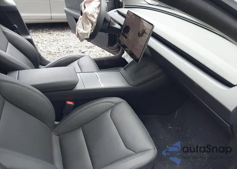 2024 Tesla Model 3 Long Range Dual Motor All-Wheel Drive из США, поврежденный, VIN 5YJ3E1EB6RF830852